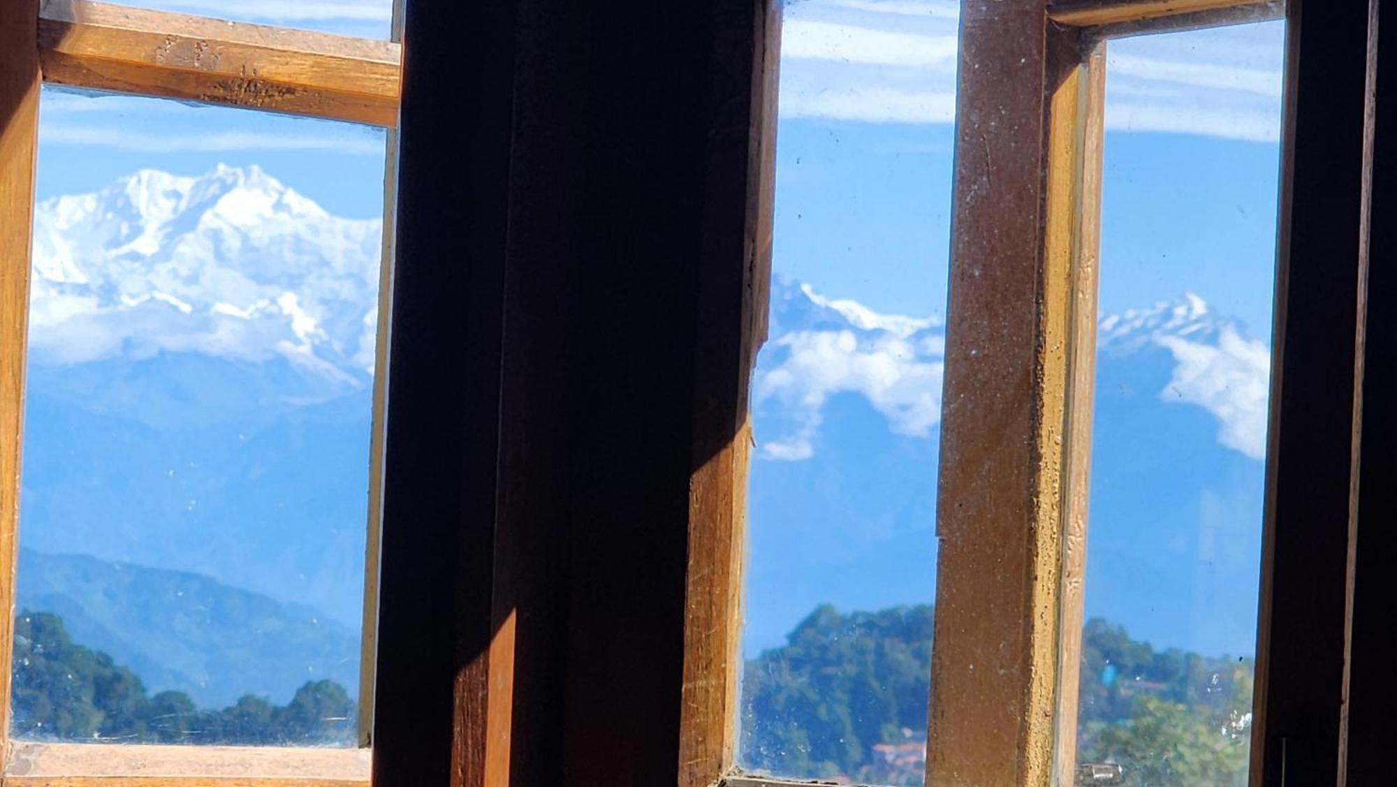 Veronica Alpina Mountain View Home Darjeeling  Ngoại thất bức ảnh